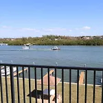 317 Bayshores Yacht & Tennis Club