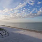 Oceanside 302