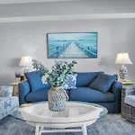 Waterfront -3Br - 2Kings -Pool Balcony - Beach