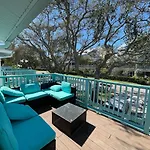 Beachside Getaway West