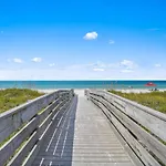 Sea Side 202 Beachfront Serenity 3Bd 2Ba Sleeps 8