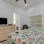 Coastal Breeze - Beach Pool Home!