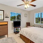 Paradise Corner - Monthly Beach Vacation Rental!
