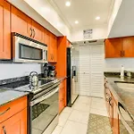 Redington Shores Retreat With Beach Access!