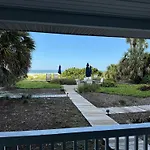 Open - Private Beachfront Home/Great For Groups/Dogs Ok*