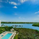 Dolphin Key 504 - Premier