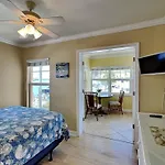 Barefoot Beach Resort B-201
