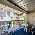 Pelican Pointe 2C