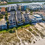 Pelican Pointe 5B