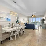506 Harborview Grande