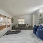 Fully Renovated Indian Rocks Beach Getaway
