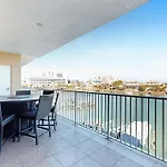 Bay Harbor 403