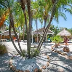 Clearwater Beach Oasis Retreat - Entire Resort