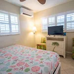 Clearwater Beach Oasis Retreat - Entire Resort