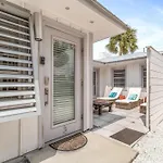 3 Palms Retreat