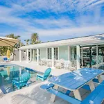 Waterfront Pool Walk To Beach Golf Cart Sleeps 12