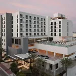 Ac Hotel By Marriott Clearwater Beach