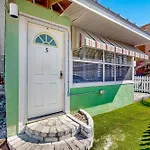 Key Lime Cottage