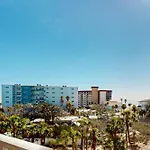 Beach Cottage 1403