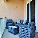 Harborview Grande 700 Waterfront Condo