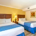 Coconut Cove All Suite Hotel