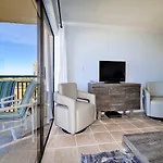 Harbour Light Towers 1105 11Th Floor Beachfront Studio At Harbour Light Towers 23118