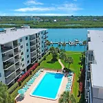 Golden Shores 603