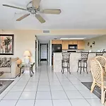 Oceanfront Indian Shores Condo With Pool!