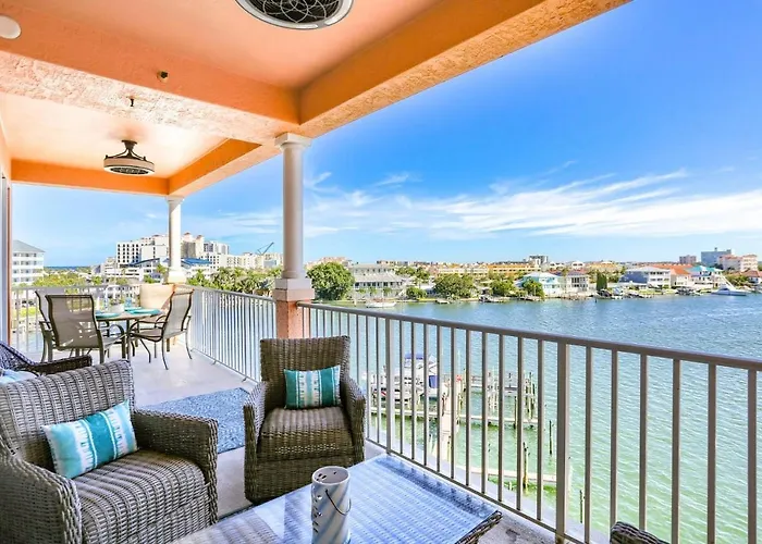 506 Harborview Grande