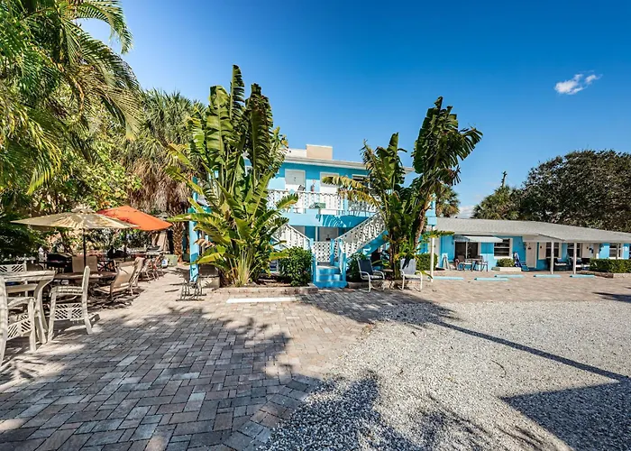 Blue Water Beachside Villa 6