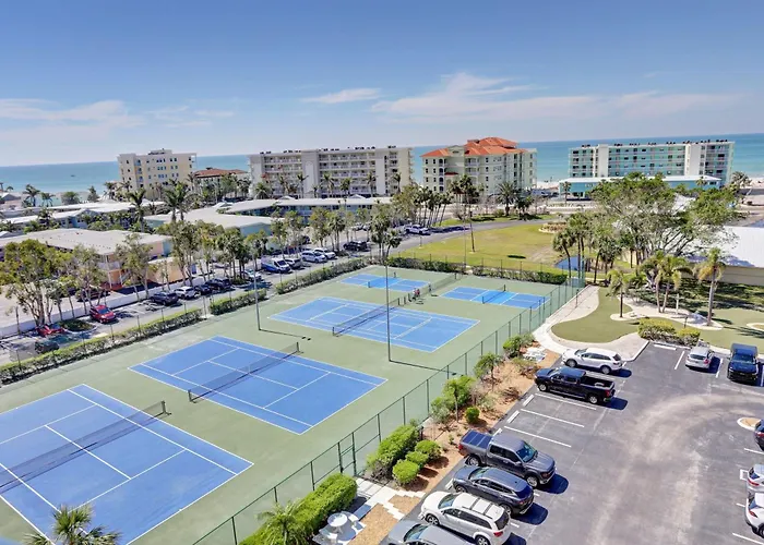 Bayshore Yacht & Tennis 314