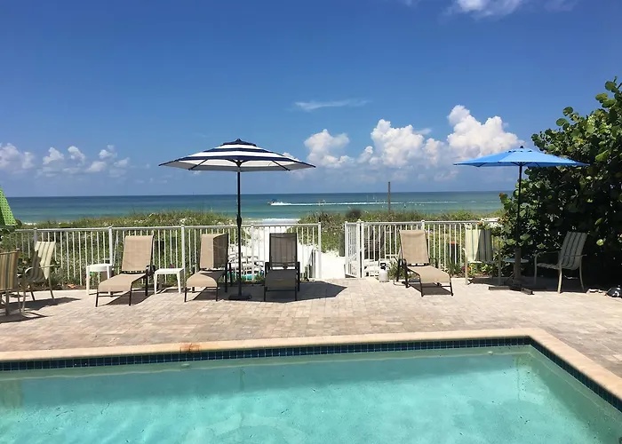 Joyce\'S Beachfront Suite 3
