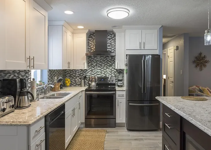 Salt And Sand Vacation Cottages