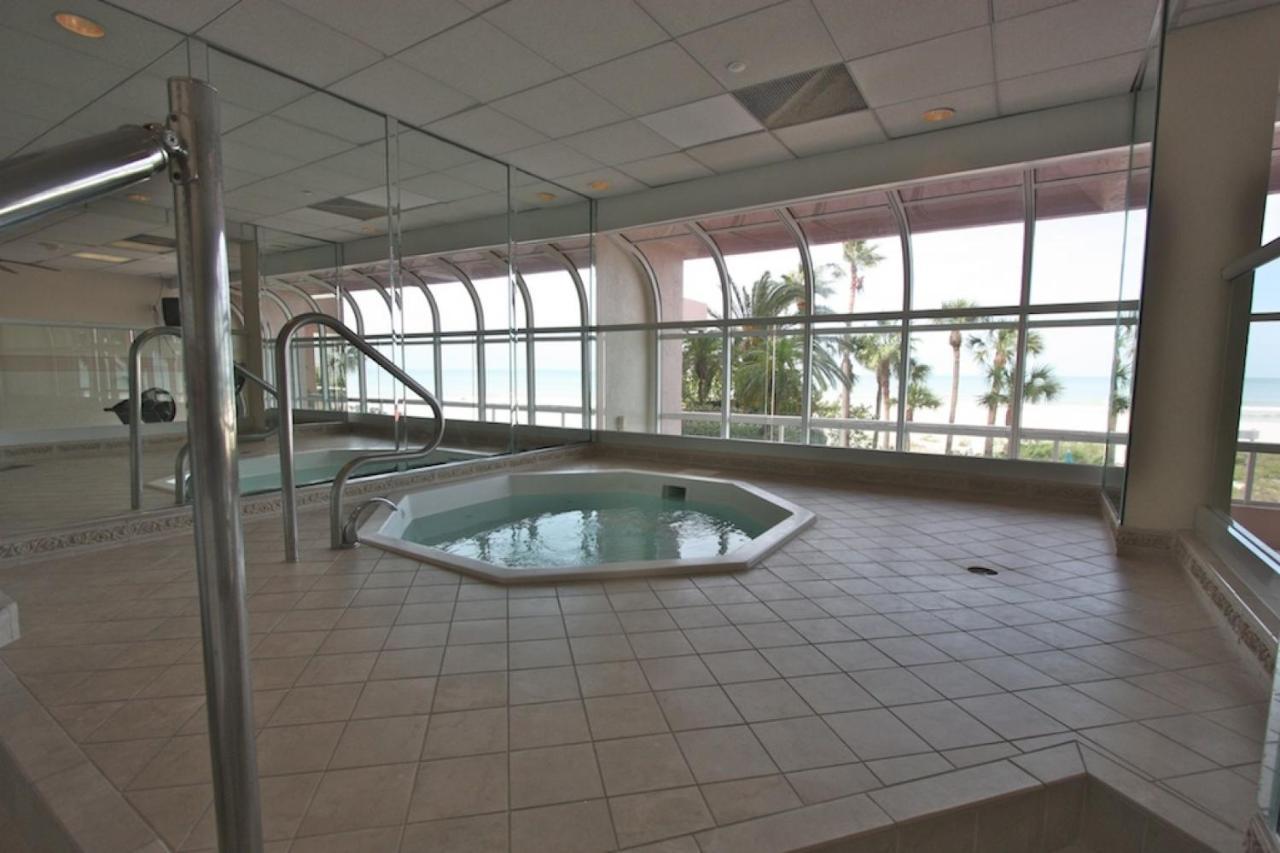 Holiday home 12b Crescent Club Clearwater Beach