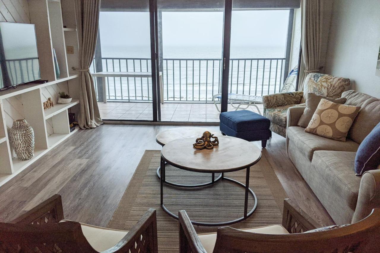 Pelican's Cove 402 Apartment *