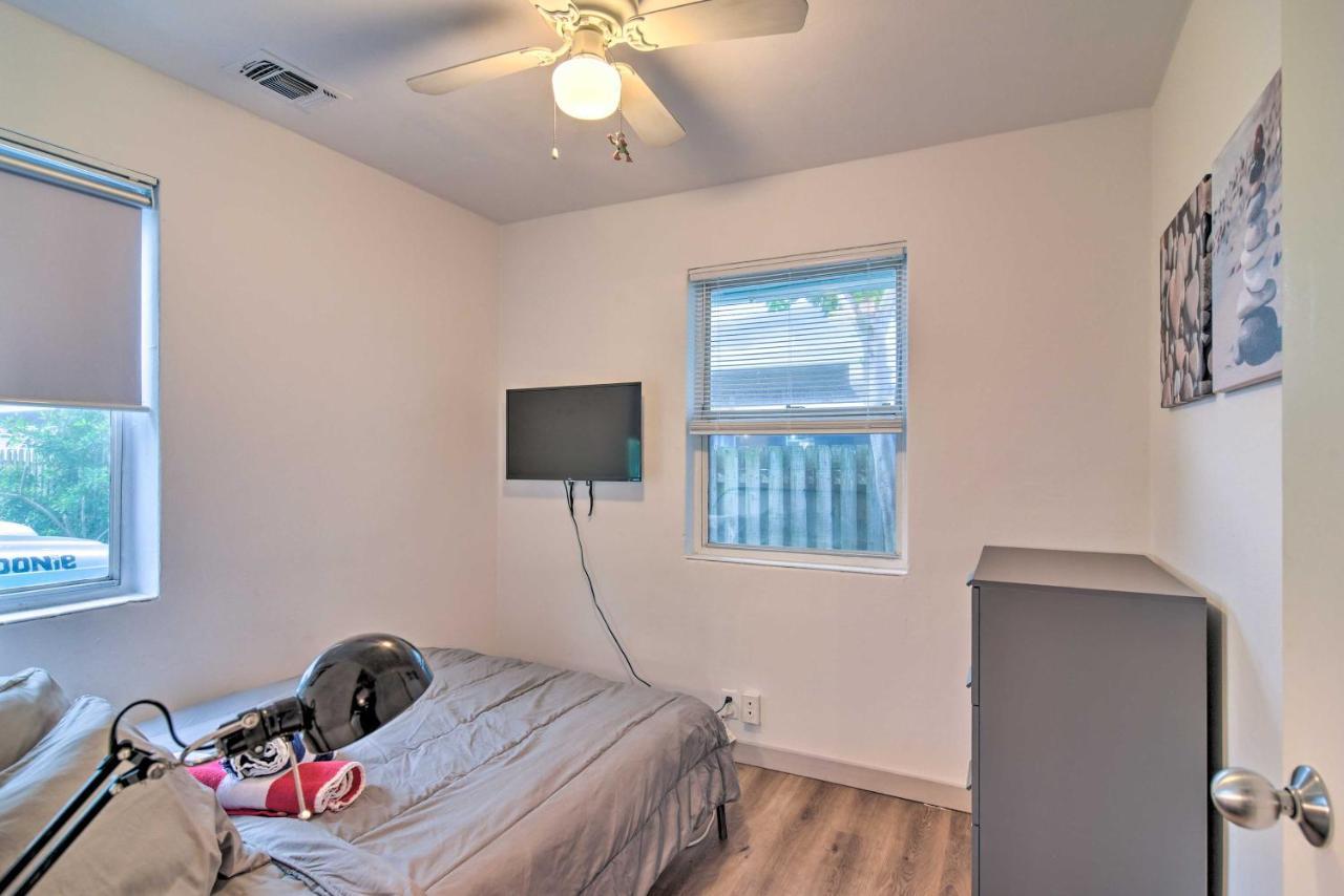 Holiday home Sun-soaked Coastal Hideaway - Steps To Beach! Clearwater Beach