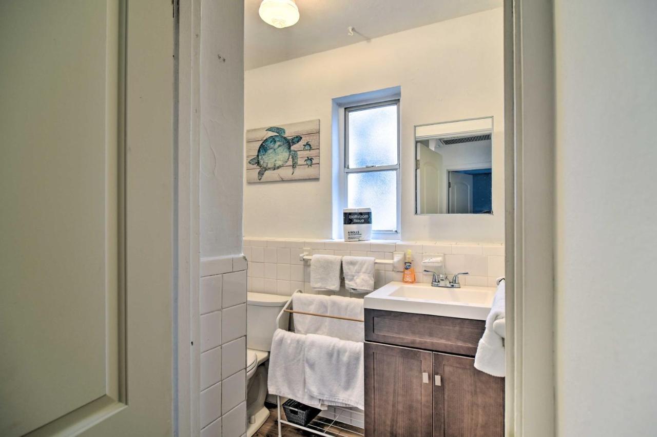 Holiday home Sun-soaked Coastal Hideaway - Steps To Beach! Clearwater Beach