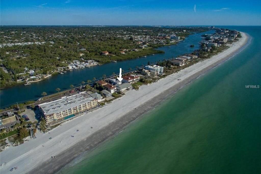 Apartment 15 Steps From The Beach Luxury Family Vacation Paradise L Clearwater Beach