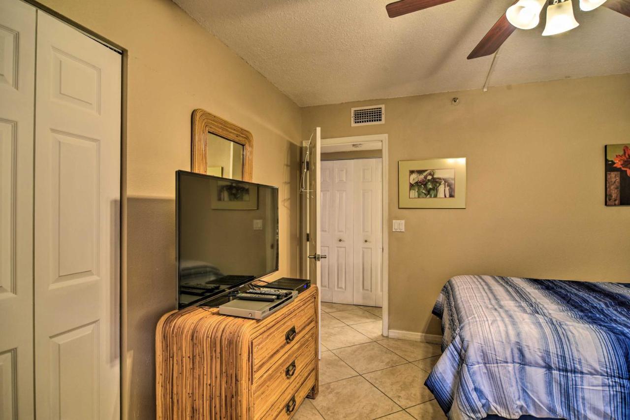 Apartment Beachfront Indian Shores - Pool And Hot Tub!