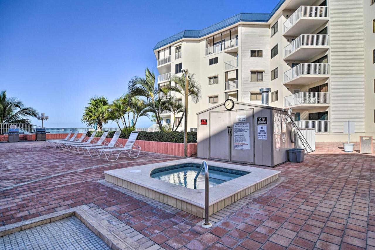 Beachfront Indian Shores - Pool And Hot Tub! * Clearwater Beach
