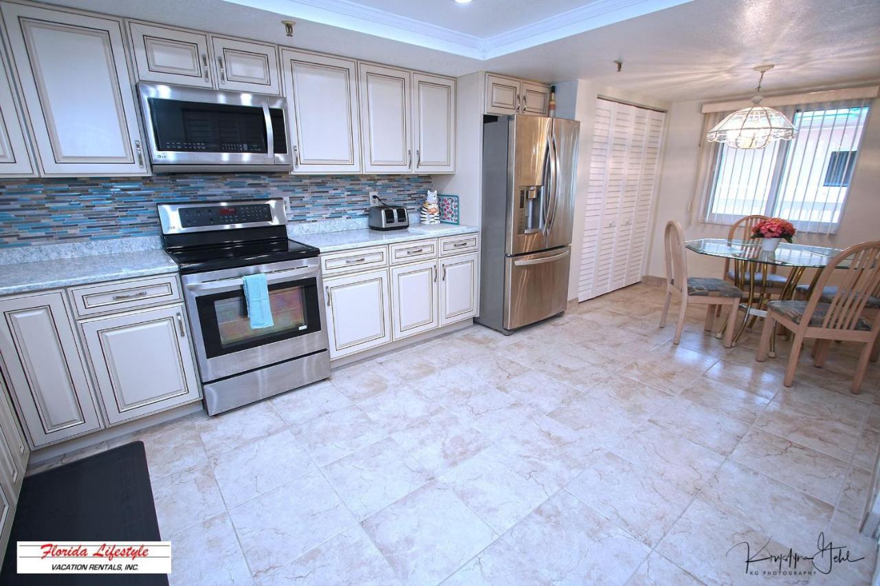Beach Cottages By Florida Lifestyle Vacation Holiday home *