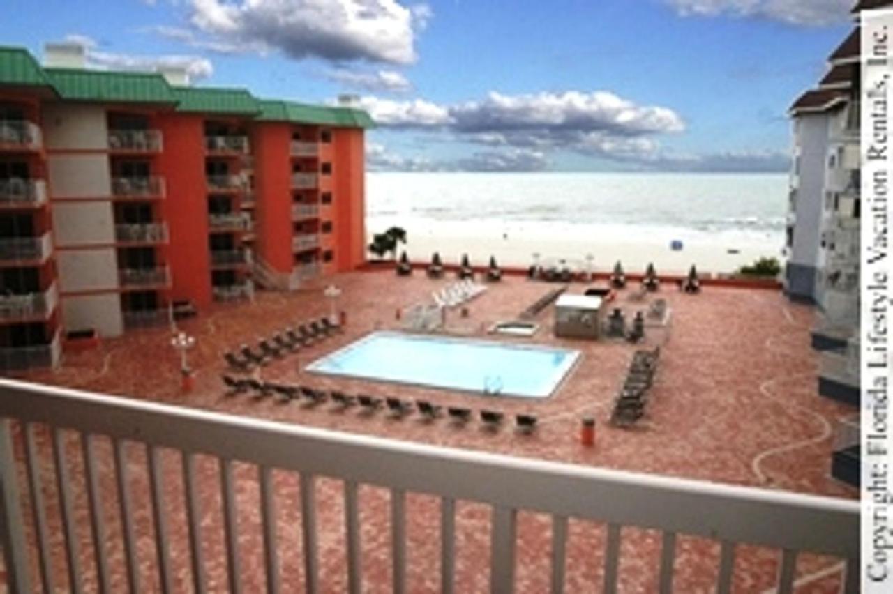 Beach Cottages By Florida Lifestyle Vacation Holiday home Clearwater Beach