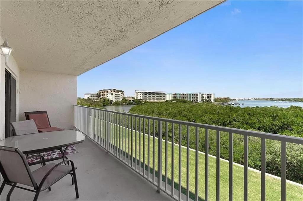 Bayshore Yatch Tennis 2br 3 Beds, Walking Distance To Beautiful Quite Holiday home *