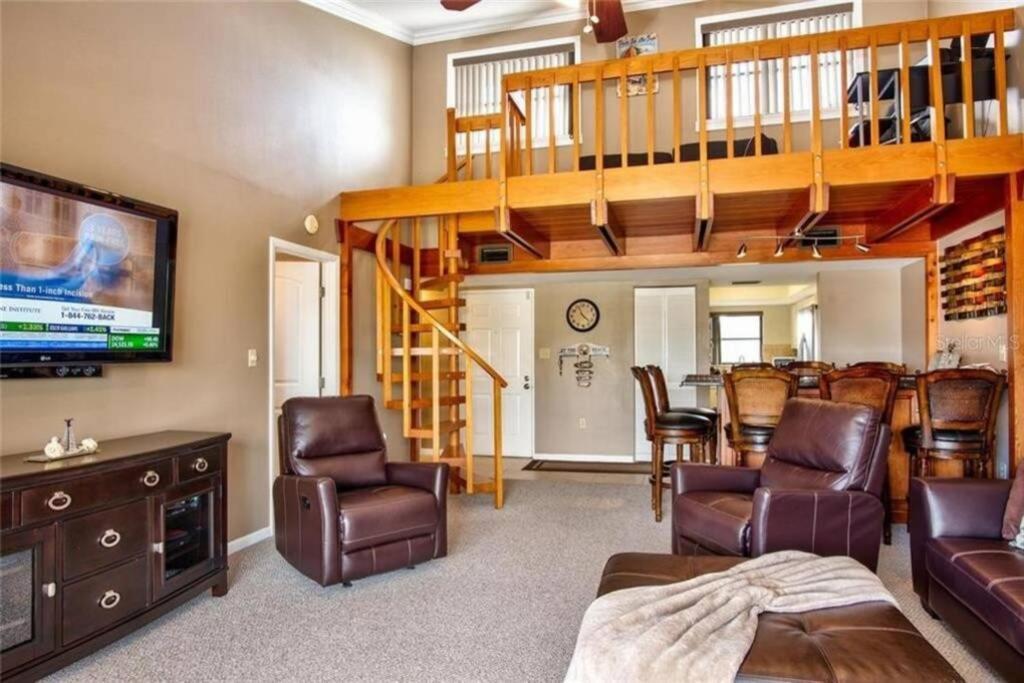 Apartment In The Heart Of Clearwater Clearwater Beach
