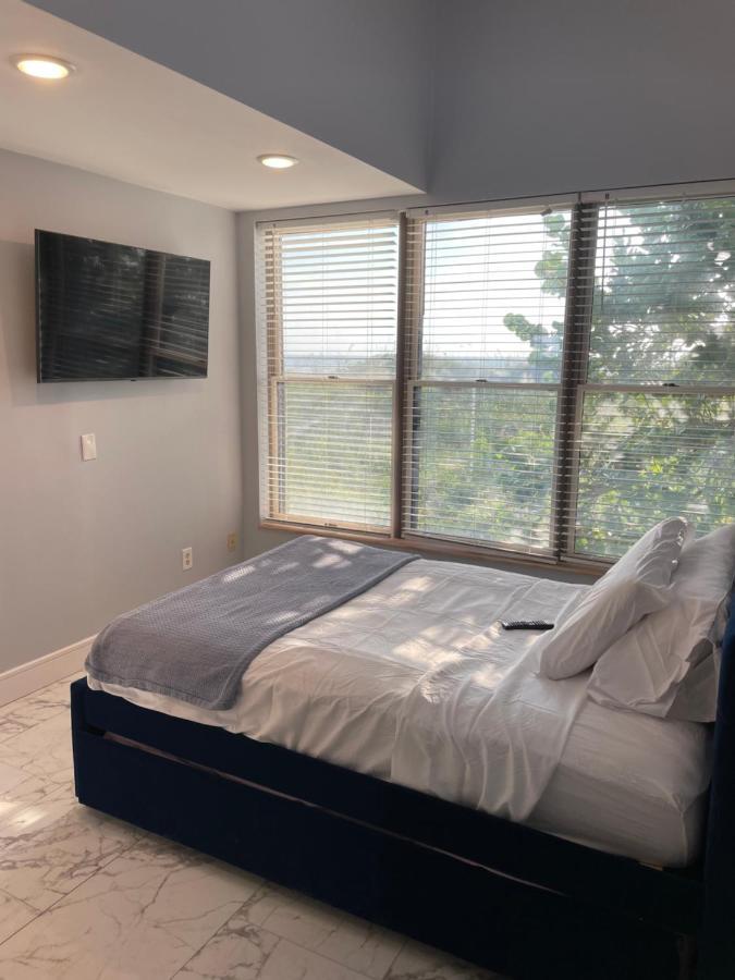 Private Front Cottage- Indian Rocks