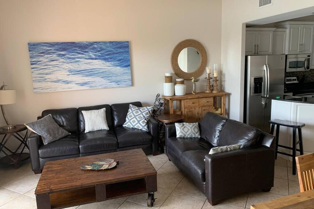 Luxury And Spacious Waterside Getaway Clearwater Beach