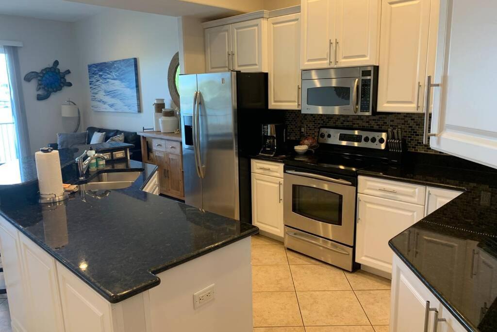 Luxury And Spacious Waterside Getaway * Clearwater Beach