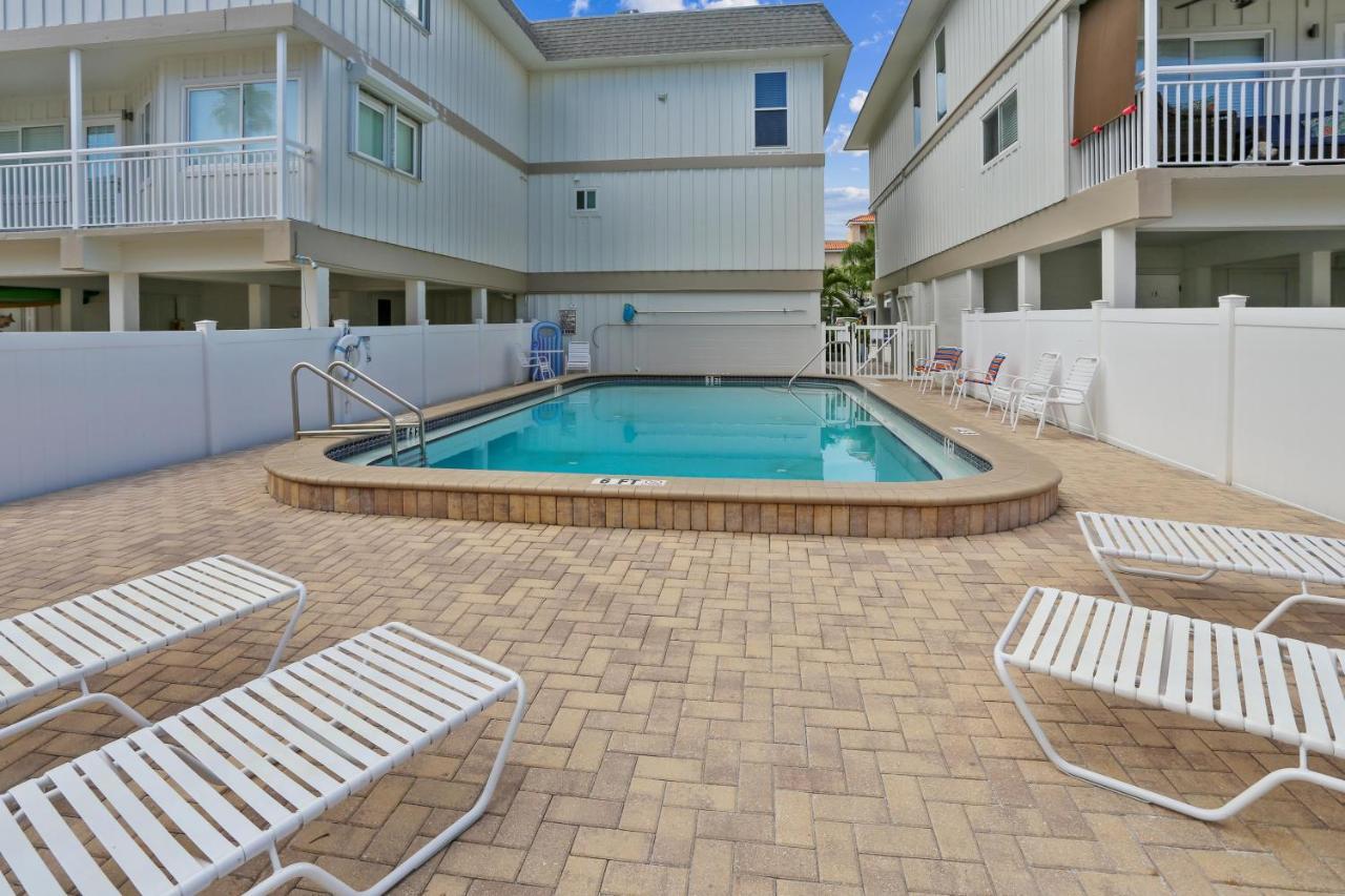 Gulfside 6