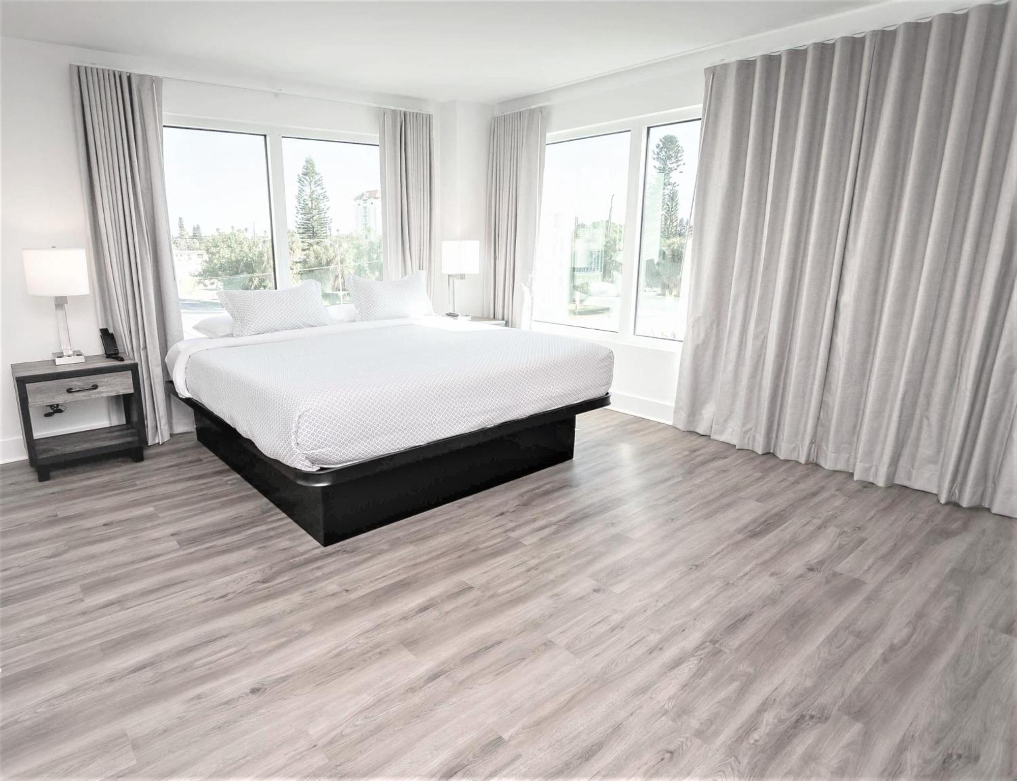 The Avalon Club 4*