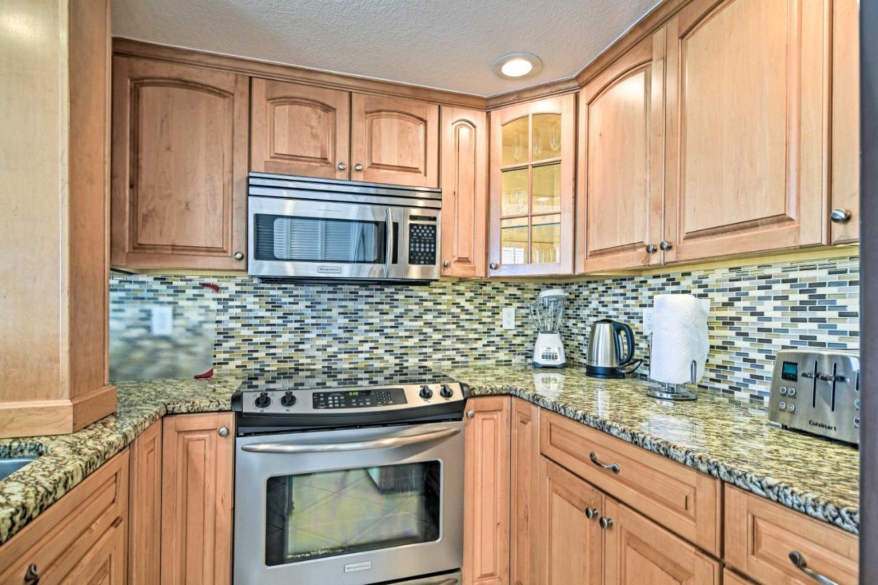 Apartment Bayfront Clearwater With Pool Access!